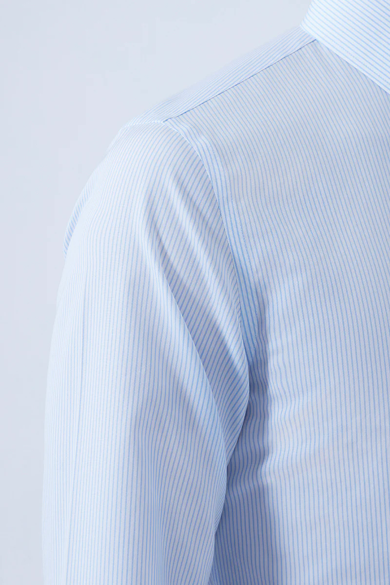 Wrinkle-Free Poplin Dress Shirt | Light Blue Stripes 15103N