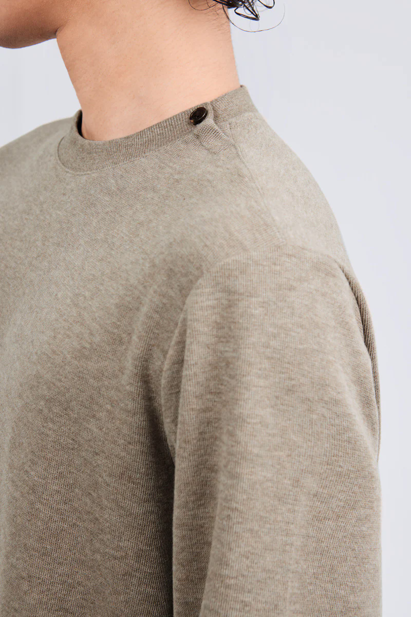 Merino-Blend French Rib Crew Neck Sweater | Khaki E7W025 Merino-Blend French Rib Crew Neck Sweater | Khaki E7W025